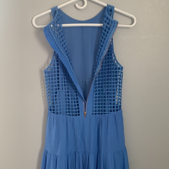 Revolve FINDERS KEEPERS Sleeveless Tiered Dress with Lining and Rose Gold Zip - Picture 5 of 13